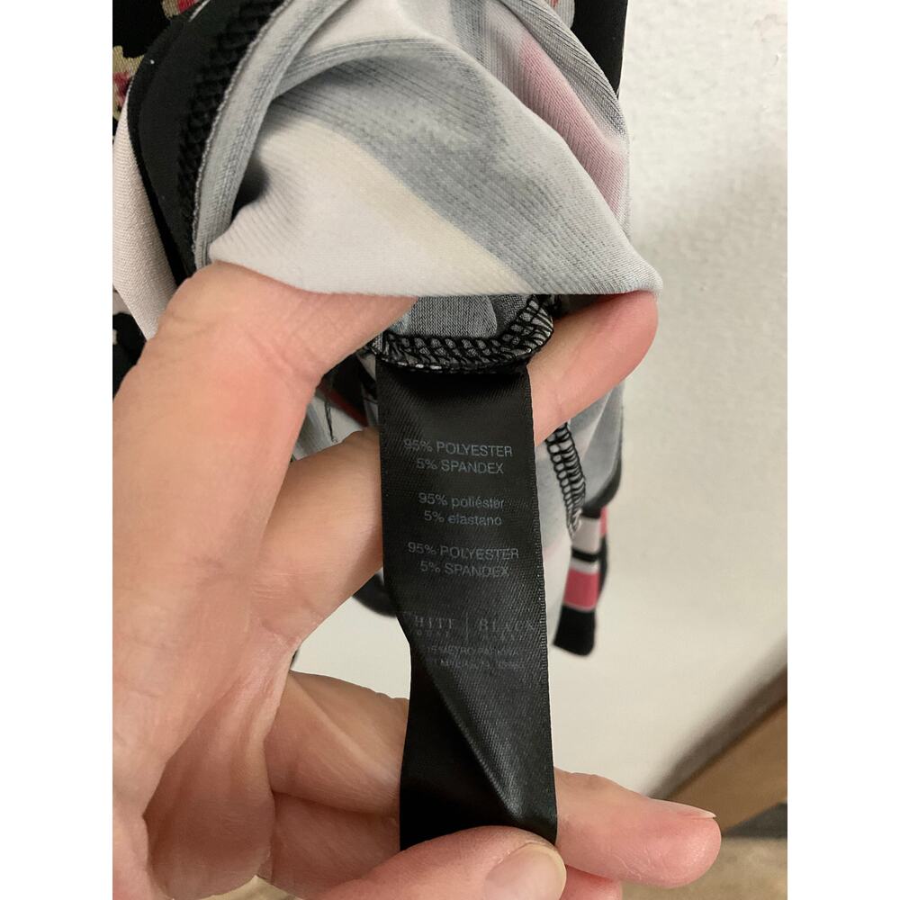 WHBM Floral V-Neck Dress Sleeveless Pleated Ruffle Hem Size Small - Picture 6 of 6